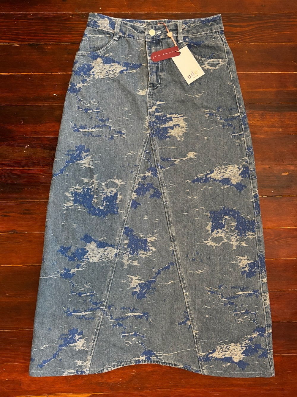 NWT Udel NY Tie Dye Patterned Blue Denim Maxi Skirt size Small/28”